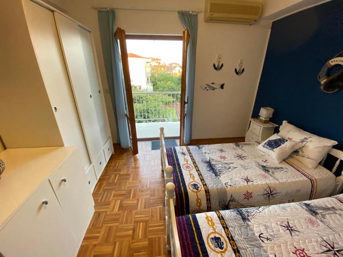 Donna Dervis Apartment Herceg Novi Bagian luar foto