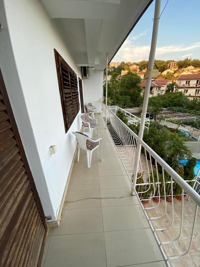 Donna Dervis Apartment Herceg Novi Bagian luar foto